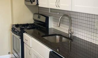 1225 MARTHA CUSTIS Dr 516, Alexandria, VA 22302