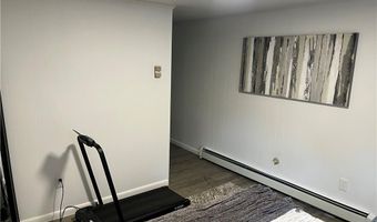 52 Bicentennial Way, North Providence, RI 02911