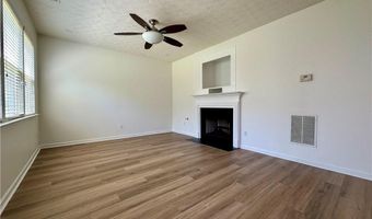 234 Silver Arrow Cir, Austell, GA 30168