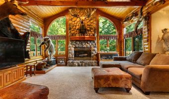 9774 68th Ave, Allendale, MI 49401