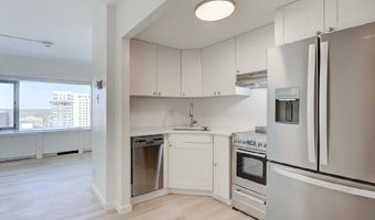 555 E William St 16G, Ann Arbor, MI 48104