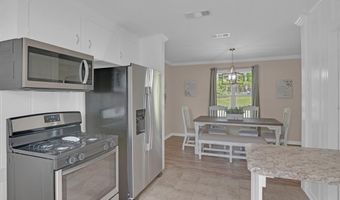 5736 S Lakeshore Dr, Shreveport, LA 71119