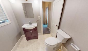 244 Clark St W, Albert Lea, MN 56007