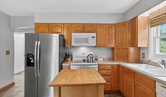 1211 10th St S, Wisconsin Rapids, WI 54494