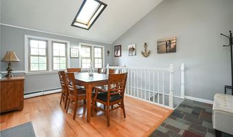 325 Lake Dr, Glocester, RI 02814