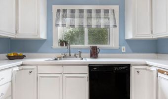 225 Ida St, Allegan, MI 49010