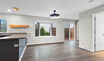 1023 W RIDGEVIEW Dr, Appleton, WI 54914