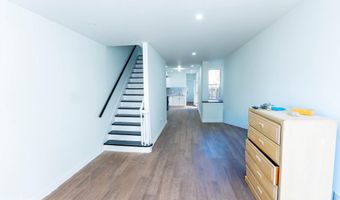 108 PEACH St, Reading, PA 19602