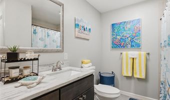 100 Woodlawn Ave 3, North Providence, RI 02904