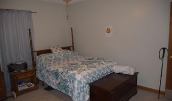 678 Farrow Rd, Bells, TN 38006