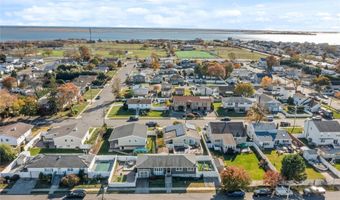 12 Georgia Rd, Amityville, NY 11701