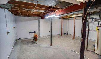 2201 State St, Alton, IL 62002