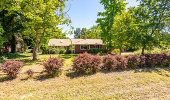 5609 Shady Ln, Anderson, CA 96007