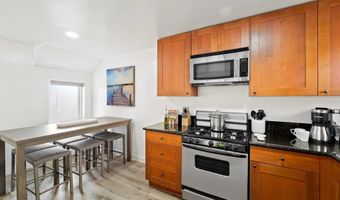 110 Maple St, San Diego, CA 92103
