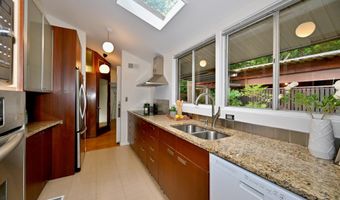 7019 MACARTHUR Blvd, Bethesda, MD 20816