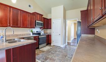 1136 SILVER CREEK Ln, Alabaster, AL 35007