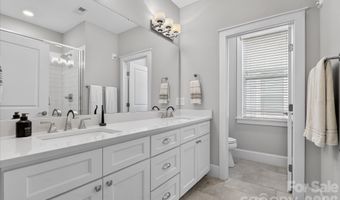 2151 Mcclintock Rd 112, Charlotte, NC 28205