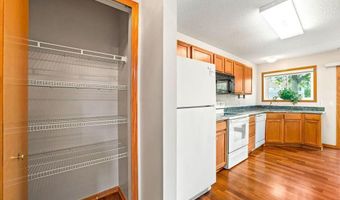 15671 Finch Ave, Apple Valley, MN 55124