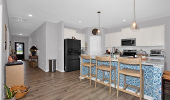 55 Singletree Ln, Autryville, NC 28318