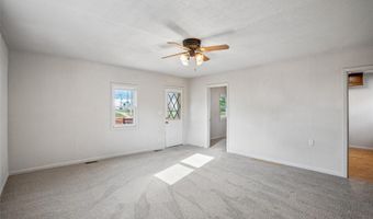 300 Stuart St, Adair, IA 50002