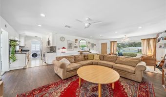 2102 IVANHOE Rd, Orlando, FL 32804