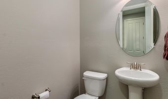 2477 W Market Pl 32, Chandler, AZ 85248
