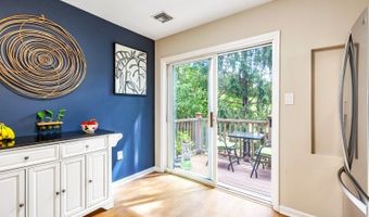 23 Bristol Ct 23, Bayonne, NJ 07035