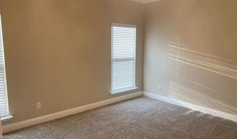 212 Navajo Trl, Alvarado, TX 76009