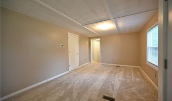 8684 Cunningham Sarles Rd, Borden, IN 47106