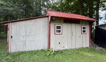 36 Island Dr, Bridport, VT 05734