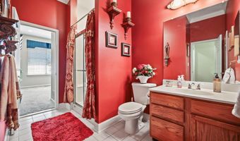 28 Pond View Cir, Barnegat, NJ 08005