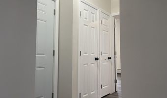 120 Philip St Fl 2, Albany, NY 12202