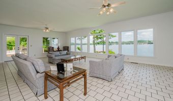 1744 CONSTELLATION Dr, Alpine, AL 35014