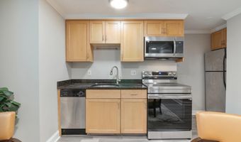 1708 NEWTON St NW 104, Washington, DC 20010