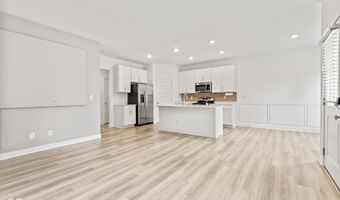 7239 Governors Row, Avon, IN 46123