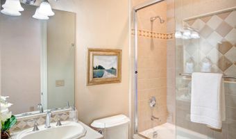 1340 Crestmont Dr, Angwin, CA 94508