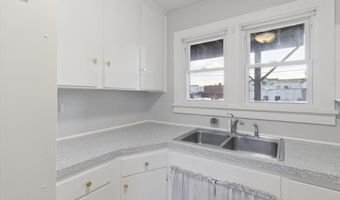 418 Woodworth Ave, Alma, MI 48801