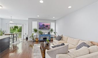 301 Redclover Ln, Allentown, PA 18104