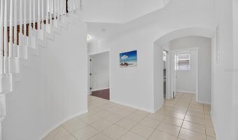7711 NOTTINGHILL SKY Dr, Apollo Beach, FL 33572