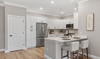 10100 S Willow St 212, Manchester, NH 03103