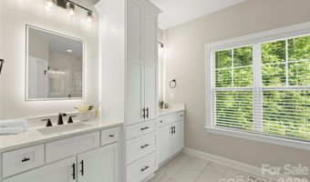 1607 Freemont Dr, Alexis, NC 28006