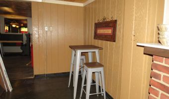 67 Bridge St, Amsterdam, NY 12010