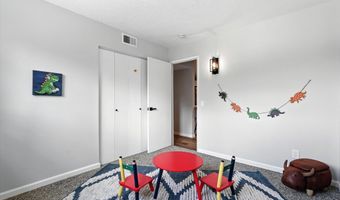 6300 TOPKE Pl NE, Albuquerque, NM 87109