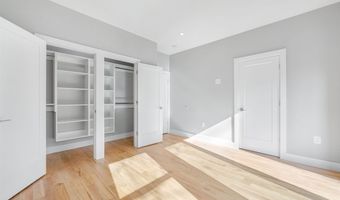 88 W 20TH St 2, Bayonne, NJ 07002