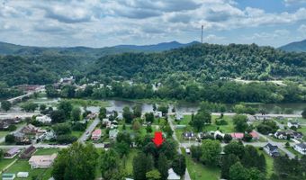 192 Clay St, Alderson, WV 24910
