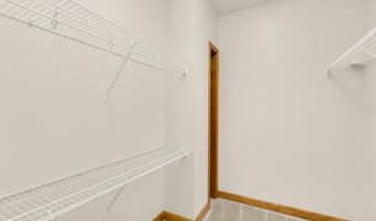 1121 S CLINTON St, Baltimore, MD 21224