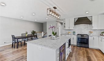 4579 141st St W, Apple Valley, MN 55124