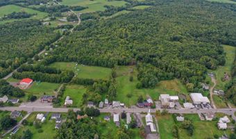 44 Main St, Albion, ME 04910