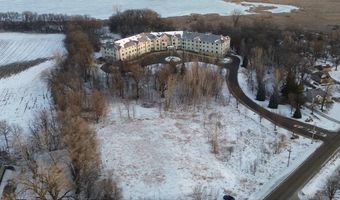 Stevens St, Albert Lea, MN 56007