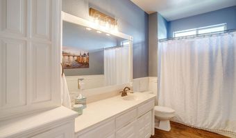 162 Lakeview Dr, Aledo, TX 76008